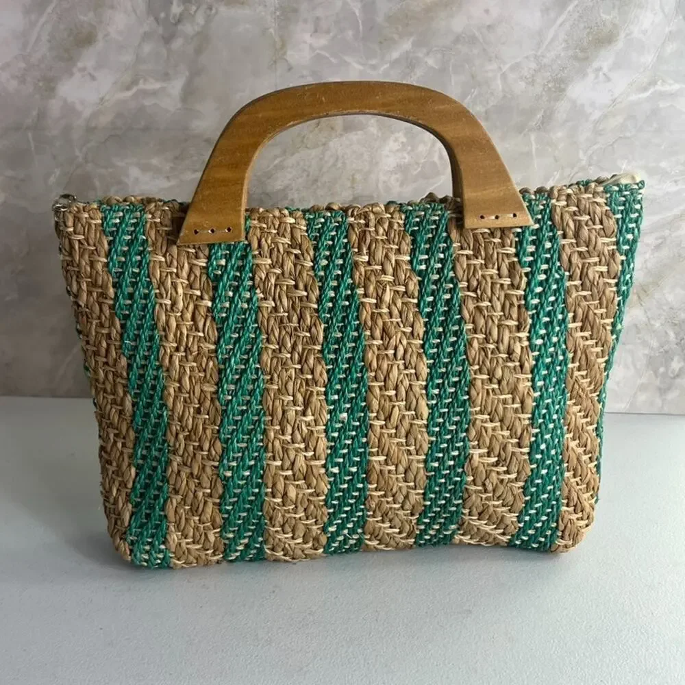 Straw Handbag 13